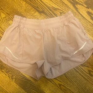 Lululemon hottie hots